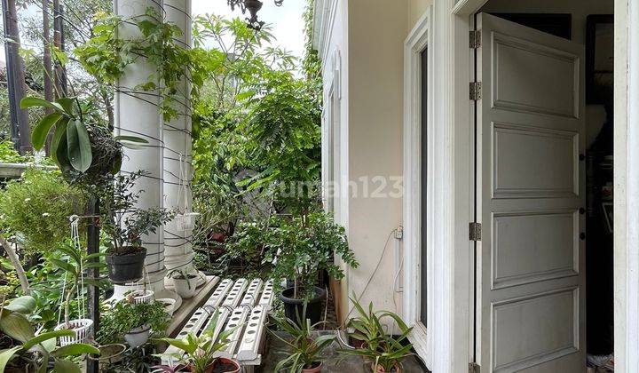 Cipete Selatan Modern Classic House Rumah Siap Huni  2