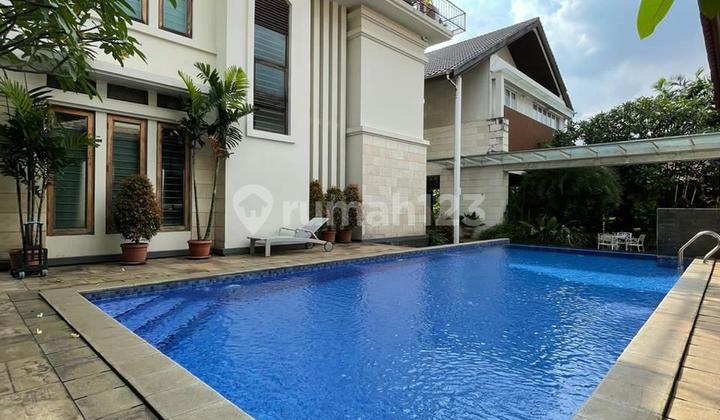 Antasari Cilandak Luxurious Tropical House Halaman Luas Antasari Cilandak Luxurious Tropical House Halaman Luas