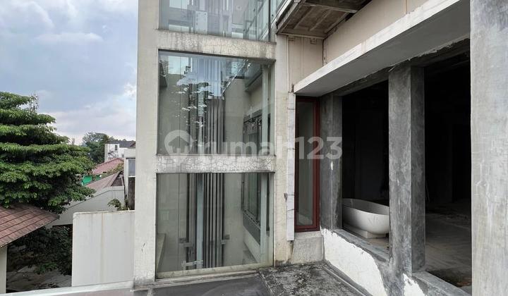 Cilandak Townhouse Modern Minimalist Design One Gate System 2