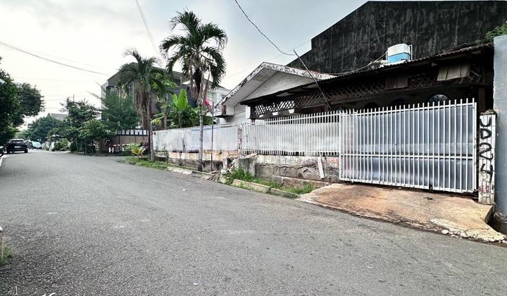 Pondok Indah Land Calculation House Strategically Located Corner Position 2