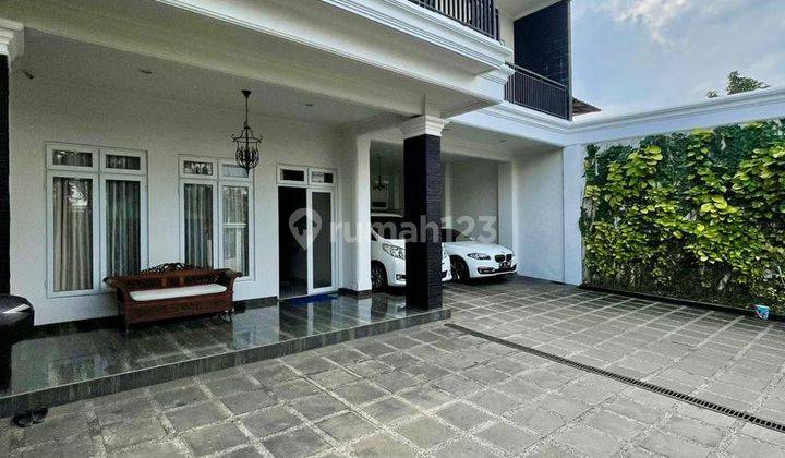 Kemang Luxurious Modern House Lokasi Dekat Kemang Raya  1