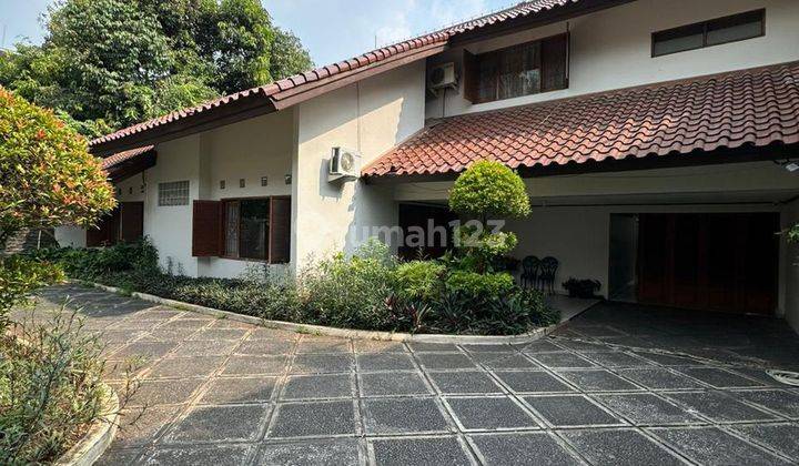 Kebayoran Baru Rumah Siap Huni Private Pool Lokasi Strategis  2