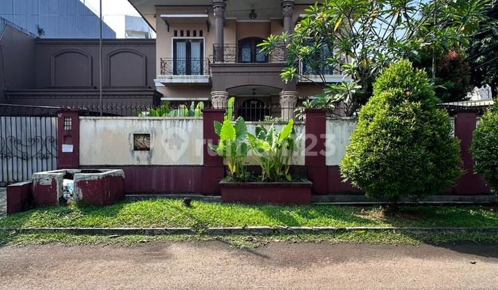 tampak depan cilandak fatmawati rumah siap huni