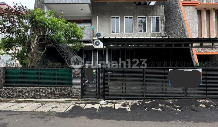 Radio Dalam Kebayoran Baru Ready to Occupy, Suitable for Business