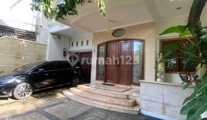 Kebayoran Baru Rumah Terawat Siap Huni Strategis Prime Area 