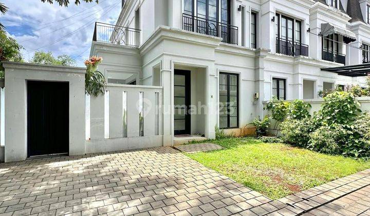 Kemang French Classic Townhouse Dalam Cluster Turun Harga  2