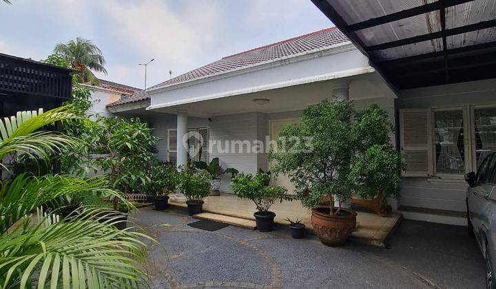 Cipete Classic House Private Pool Lokasi Strategis Turun Harga  2