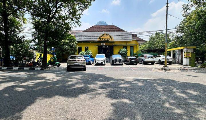 Kebayoran Baru Commercial Area Cocok Untuk Usaha Cafe Kantor  1