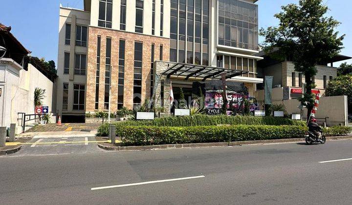 Kemang Raya - Gedung 5 Lantai Lokasi Strategis Premium Area  1