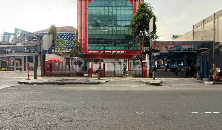 Kuningan Satrio Gedung Kantor 4 Lantai Area Komersial Kuningan Satrio Gedung Kantor 4 Lantai Area Komersial