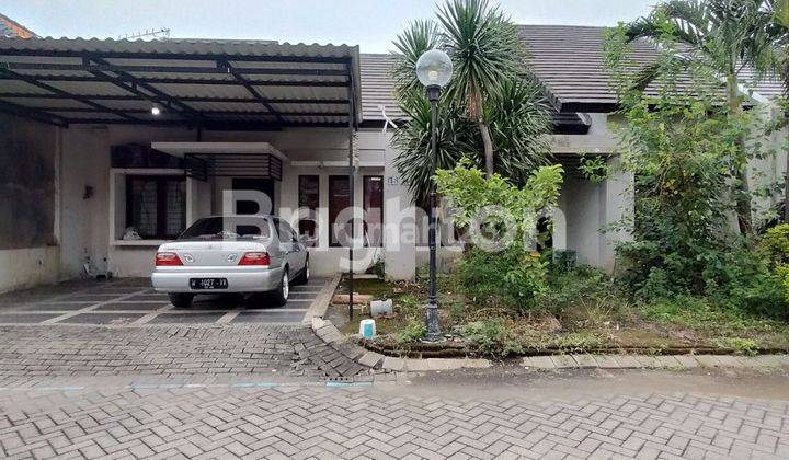 Dua Rumah Konekting Siap Huni Lokasi Strategis 1