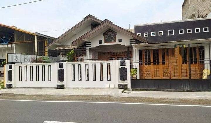 Rumah Bagus Furnished di Jalan Gito Gati, Sleman 2
