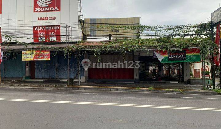 Ruko Luas Ex Bengkel di Jalan Kaliurang, Sleman Bagus 8