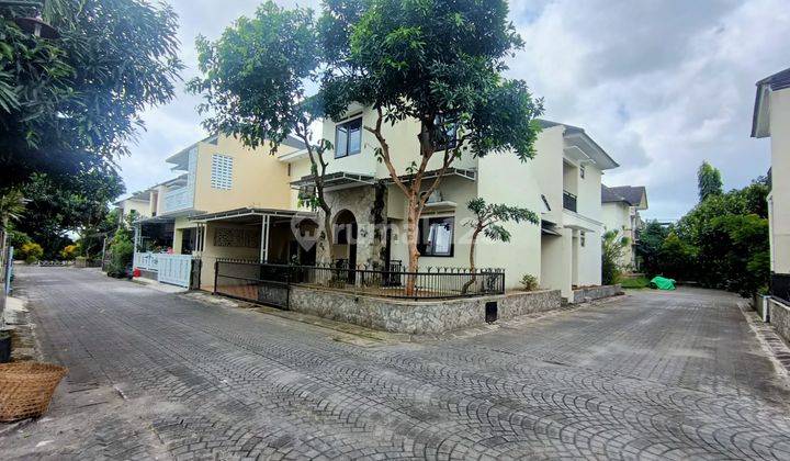 Rumah 2 Lantai Full Furnished Dalam Perumahan di Jl Wates Km 5,5 1