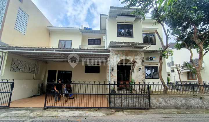 Rumah 2 Lantai Full Furnished Dalam Perumahan di Jl Wates Km 5,5 13