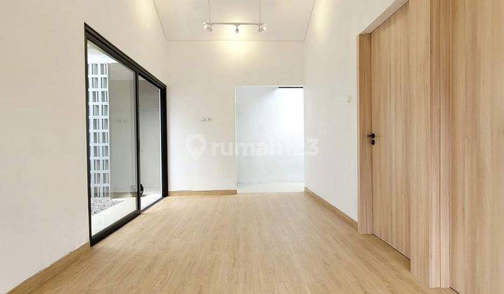 Rumah Bagus Dalam Perumahan di Jalan Kaliurang Km 12,5, Sleman 6