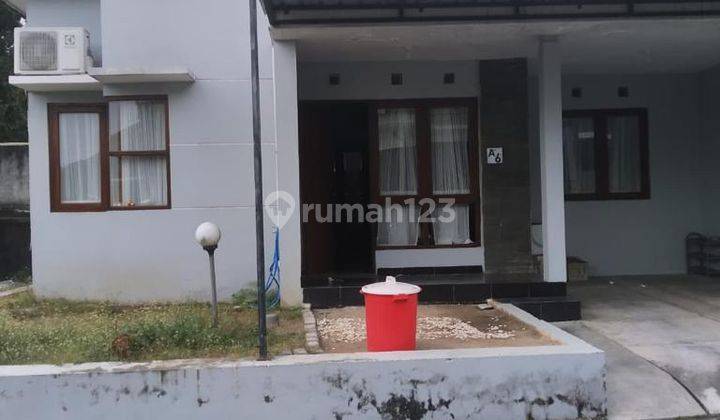 Disewakn Rumah Minimalis Furnish Dalam Perumahan Area Hotel Hyatt 1