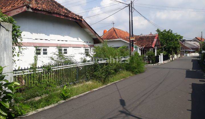 Dijual Tanah Bonus Rumah Lama Layak Huni Didaerah Premium Baciro 2