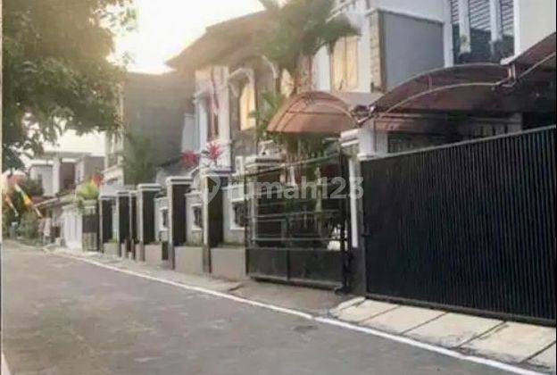 Dijual Rumah 2 Lt Siap Huni Area Dekat Pakuwon Mall, JIH, Polda 2