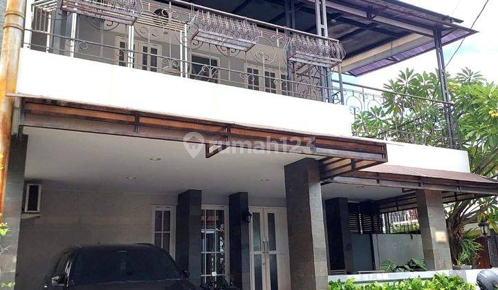 Rumah Modern 2 Lantai Dalam Perumahan Elite Seputar Wirobrajan 1