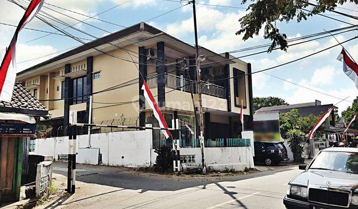 Dijual Cepat Rumah Dan Ruang Usaha 2 Lantai Ditimur Pasar Colombo 2