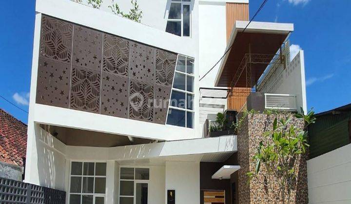 Dijual Kost Exclusive Baru 3 Lt Dekat Kampus UMY Dalam Ringroad 1