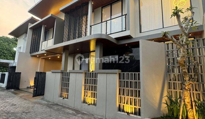 Dijual Rumah Mewah Baru 2 Lt Furnish Lingkungan Nyaman Siap Huni  2