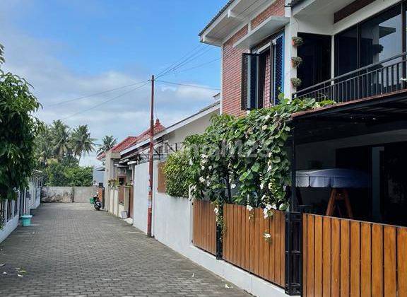 Dijual Rumah Cantik Uniq 2 Lt Seputara Godean Dekat Kampus Dan RS 2