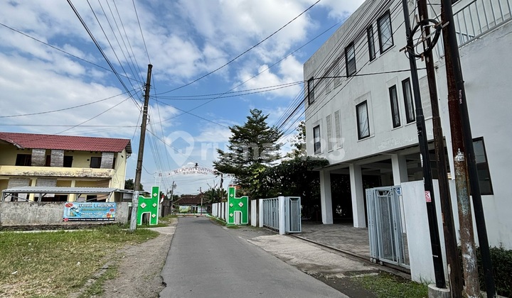 Tanah Pekarangan Hook Strategis Mangku Jalan Aspal Di Trihanggo Tanah Pekarangan Hook Strategis Mangku Jalan Aspal Di Trihanggo