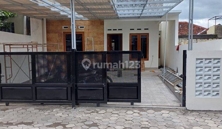 Dijual Rumah Minimalis Bangunan Baru Dekat Rumah Sakit Hermina Yk 1