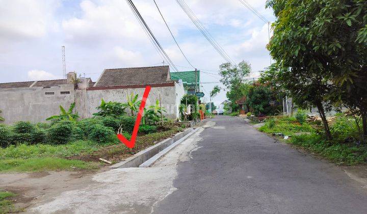 Dijual 2 Tanah Strategis Area Dekat Kampus Unriyo Perum Upn Depok 1