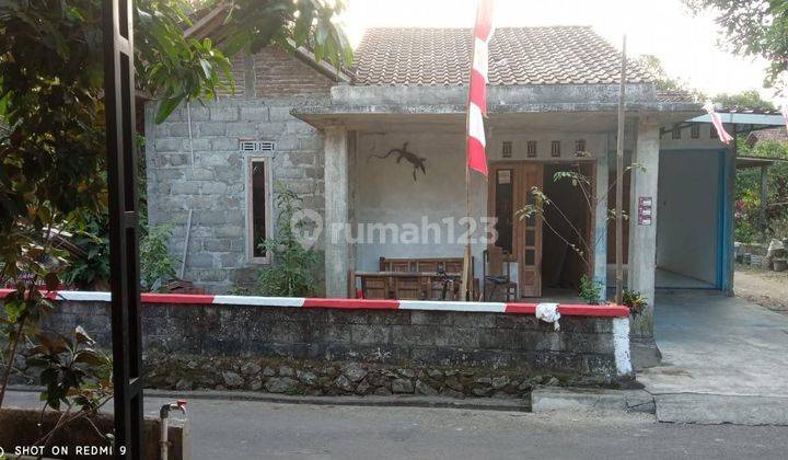 Dijual Rumah Minimalis Sederhana Siap Huni Murah Area Jl Magelang 2