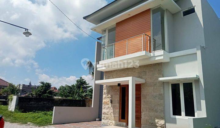 Dijual Rumah Strategis 2 Lt Siap Huni Dalam Cluster Dekat Blok O 2