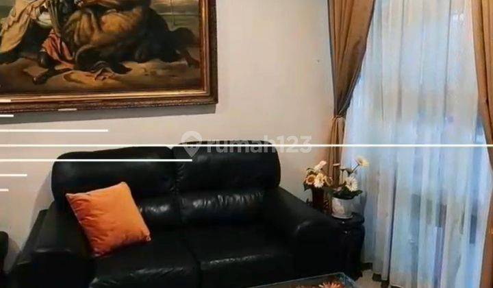 Dijual Rumah 2 Lt Furnish Dalam Perumahan Elite Dekat Kampus Ugm 2