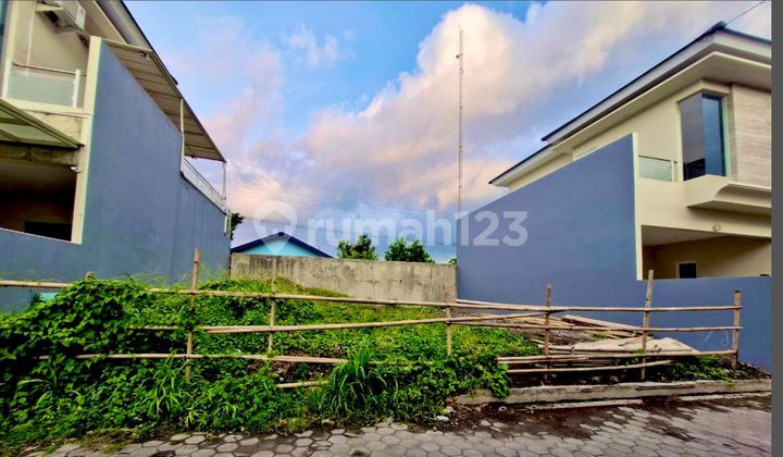 Strategic Land in Housing on Jambon Trihanggo Street