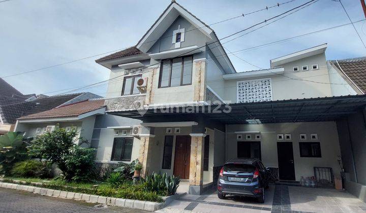 Dijual Rumah Cantik Dalam Perumahan Elite Griya Kuantan Jombor 1