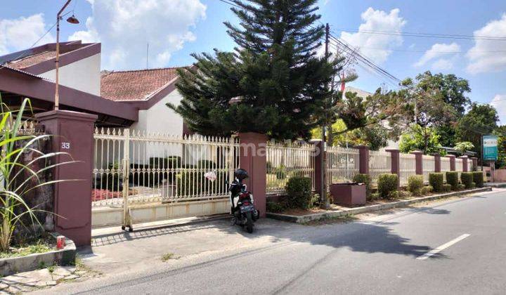 Dijual Rumah Luas Semi Furnish Pinggir Jalan Dalam Kota Di Timoho 1