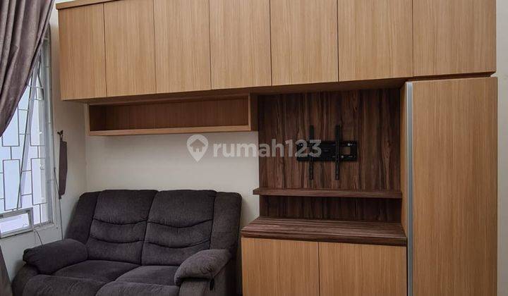 Dijual Rumah Semi Furnish SHM Cluster La Seine, Jakarta Garden City, 028 1