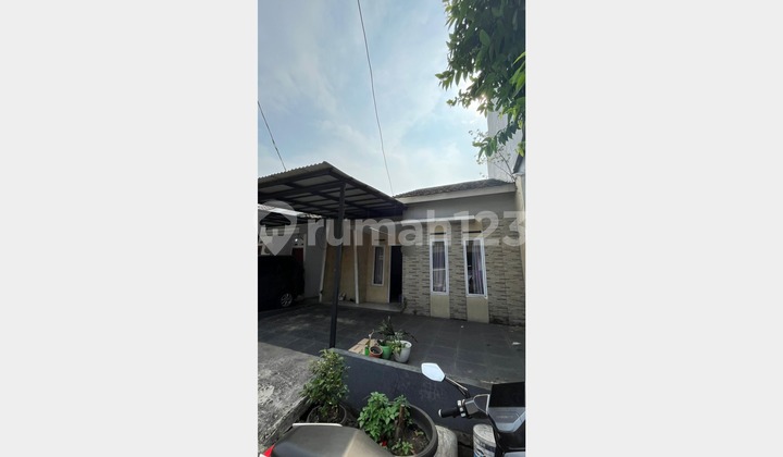For Sale 1-Story House Strategically Located in Cluster Prapanca 2, Situated in Grand Residence City, Bekasi 018