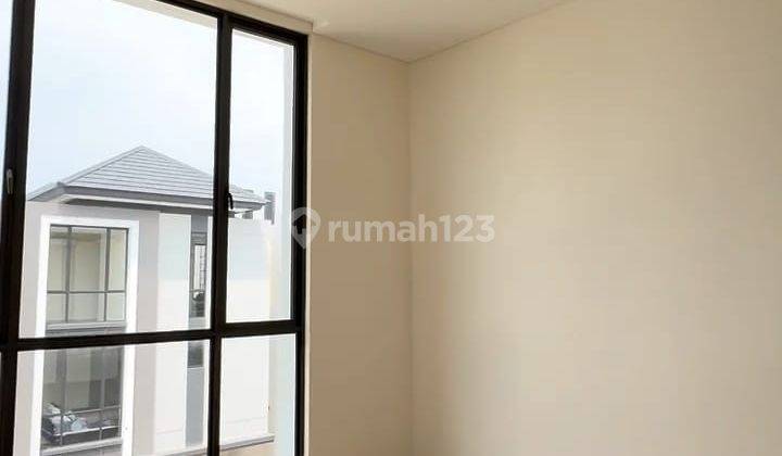 Jual Rumah Idaman Cluster Sentarum Type 9 4+1KT, Jakarta Garden City 2