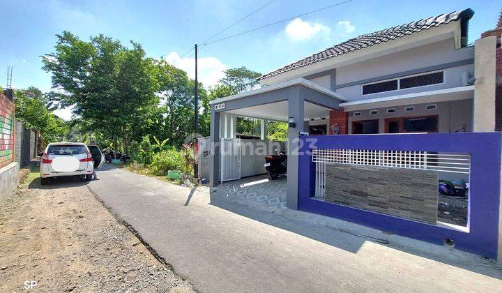 Dijual Rumah Bagus Semi Furnish di Purwomartani , Sleman, Yogyakarta, 015 1