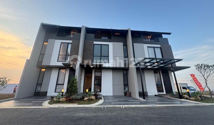 Rumah Keluarga Idaman Lokasi Emas View Danau Di Cluster Chelia Residence, Summarecon Crown Gading, Harapan Indah, Bekasi Rumah Keluarga Idaman Lokasi Emas View Danau Di Cluster Chelia Residence, Summarecon Crown Gading, Harapan Indah, Bekasi