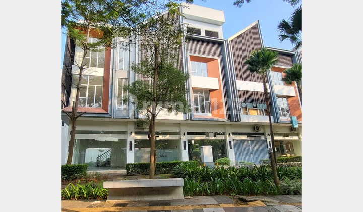 Business Opportunity! Rent a 3-Story Shophouse at Cleon Park Jgc Cakung - Near Aeon & Ready to Occupy !! (028) Business Opportunity! Rent a 3-Story Shophouse at Cleon Park Jgc Cakung - Near Aeon & Ready to Occupy !! (028)