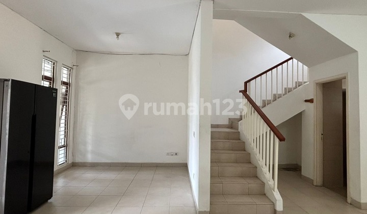 House For Rent In Cakung Alamanda Cluster Semi Furnished (007) (015) House For Rent In Cakung Alamanda Cluster Semi Furnished (007) (015)