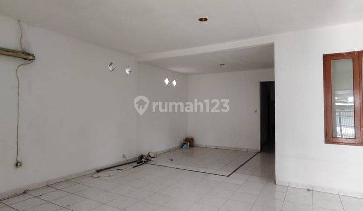 Disewakan Rumah/Kantor Sayap Cihampelas Bandung  1