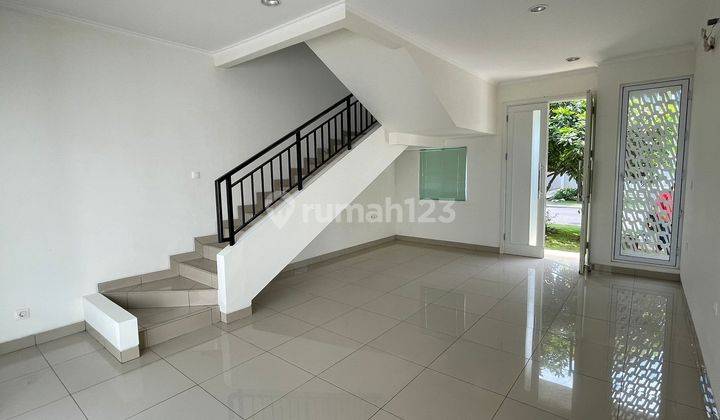 Dijual Rumah di Sumarecon Cluster Amanda 1