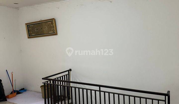 Dijual Rumah di Sayap Buah Batu dekat Podomoro Park 2