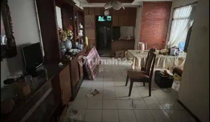 Jual Rumah Hitung Tanah di Pusat Kota Daerah Burangrang  1