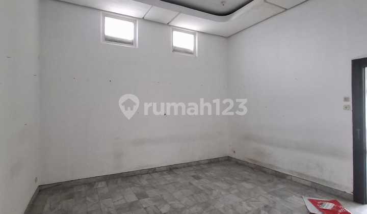 * Disewakan Ruang Usaha Sayap Gatot Subroto & Burangrang Bandung 2
