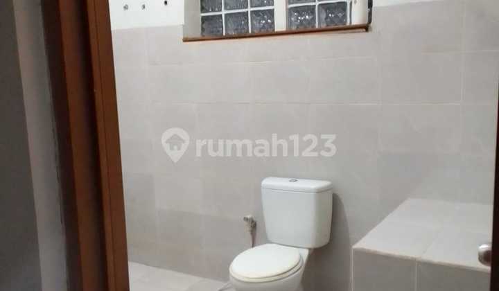 Disewakan Rumah Tinggal Daerah Sayap Bkr Bandung 2